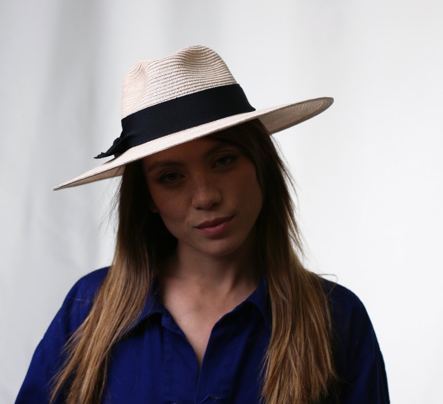 Mademoiselle chapeaux Laurent Online